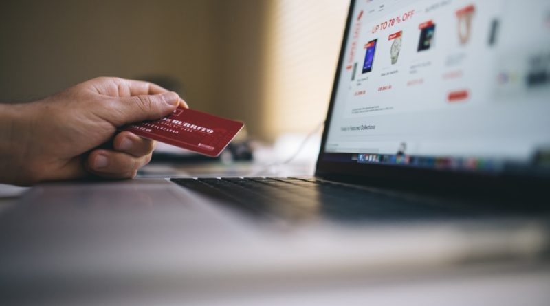 Risks while Shopping Online to Prevent Fraud